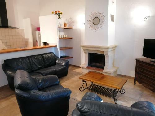 Apartamento Les G�tes Du Mas Canillac
