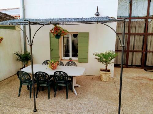 Apartamento Les G�tes Du Mas Canillac