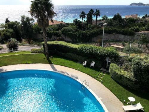 Apartamento Bel� - Appartamento Con Piscina Vista Mare