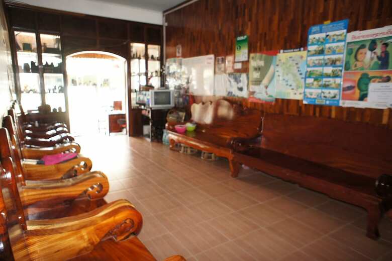 Hostal Domon Guesthouse
