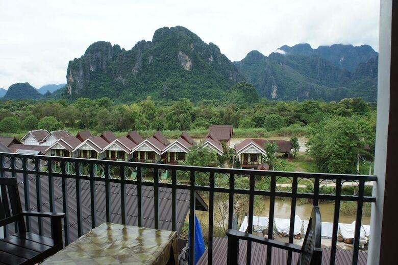 Hostal Domon Guesthouse