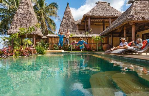 Hotel Nanuku Resort & Spa