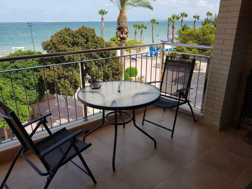 Salom� Beach Apartments