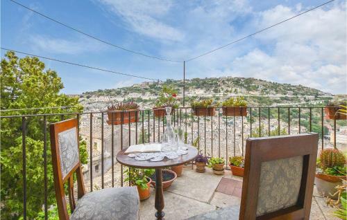Stunning Home In Modica With Wifi And 3 Bedrooms
