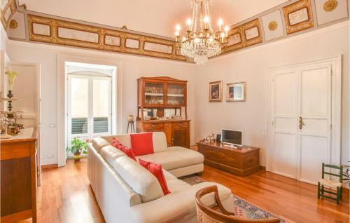 Stunning Home In Modica With Wifi And 3 Bedrooms