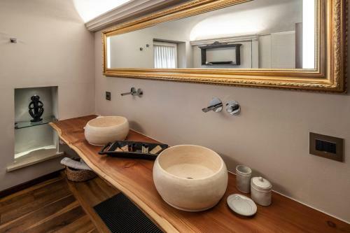 Hostal Egodomus Charme Apartments - Casa Della Gemma