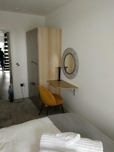Portrush Luxury Apartment, Currangate