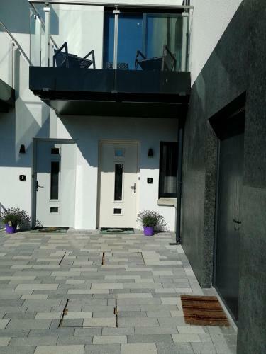 Portrush Luxury Apartment, Currangate