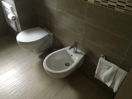 Hostal Lollo's Home