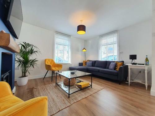 Blue Horizon Holiday Cottage - Refurbished 2021