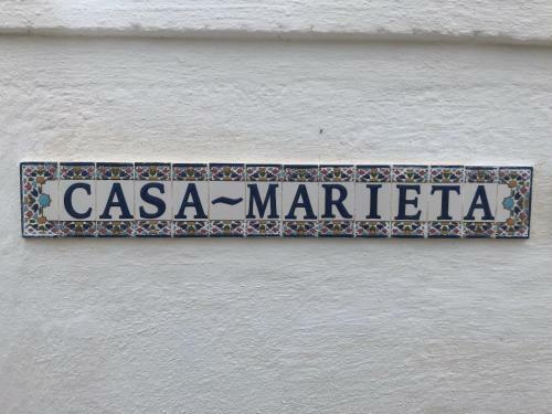 La Casa De Marieta "b"