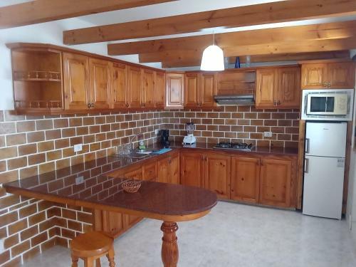 Chalet Ruta Windsurf And Snowboard