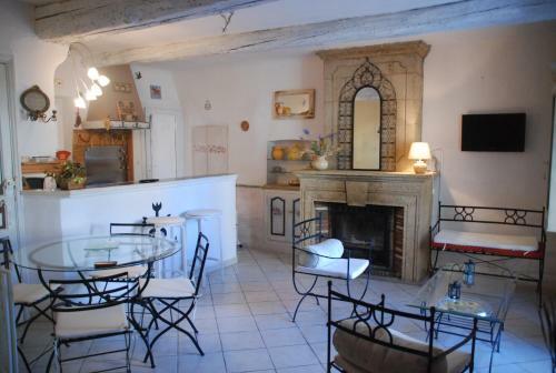 Provence's Home