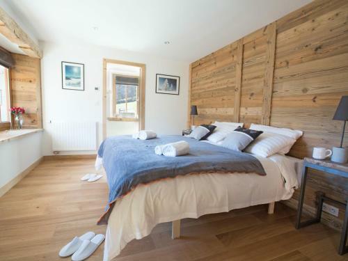 Chalet Les Gets, 6 Pi�ces, 12 Personnes - Fr-1-623-18