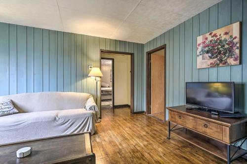 Ashland Apartment Walkable And Pet Friendly!