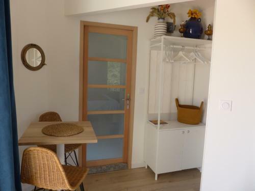 Hostal La Pause Nimoise