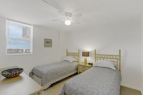 Tradewinds 817