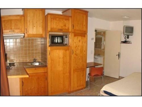 Location Villa Et Studios Roquebrune-sur-argens