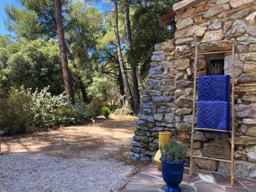 Hostal Cabanon Sainte Victoire