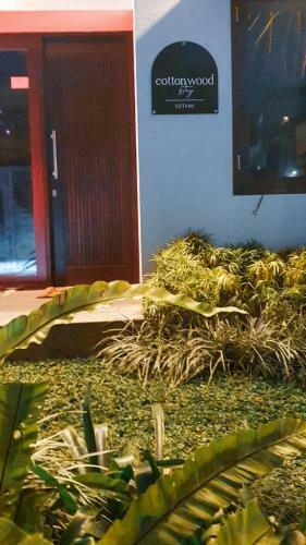Cottonwood 4br Villa Sutami With Pool Netflix Bbq