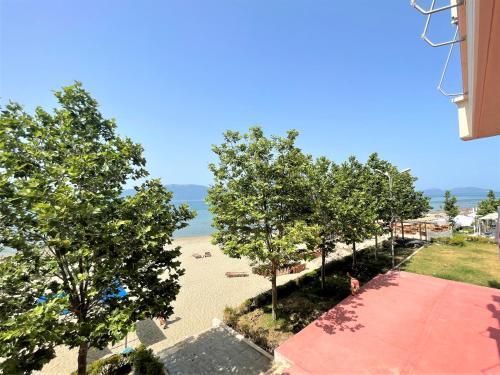 Seaview Apartment