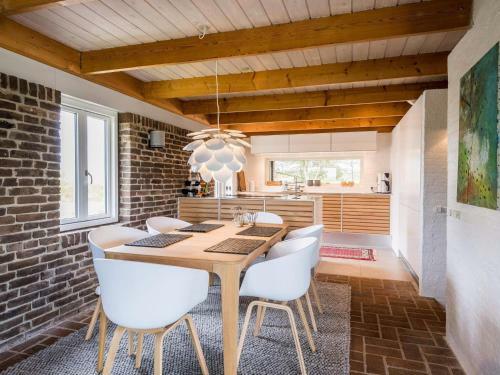 Holiday Home Bl�vand Cclxxii