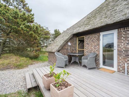 Holiday Home Bl�vand Cclxxii
