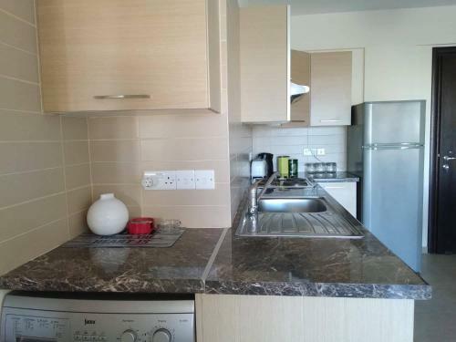 Apartamento ''the Yellow In Pervolia''