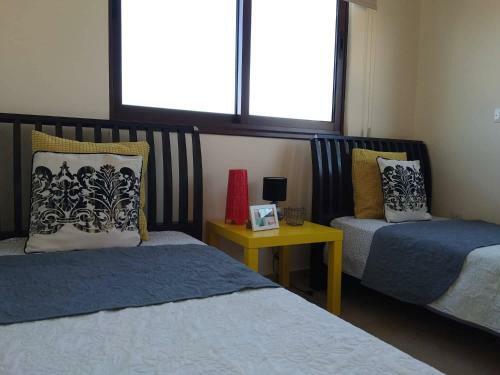 Apartamento ''the Yellow In Pervolia''