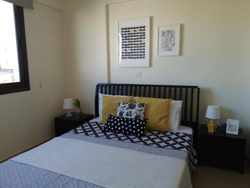 Apartamento ''the Yellow In Pervolia''