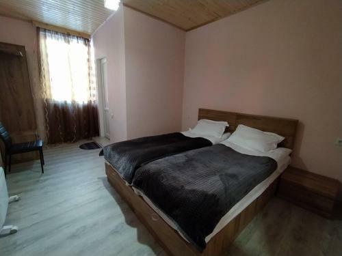 Tetne Qor Guesthouse