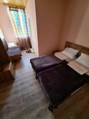 Tetne Qor Guesthouse