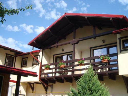 Hostal Casa Cu Flori