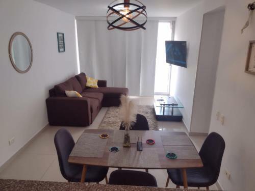 Apartamento, Ideal Para Tus Planes En La Arenosa