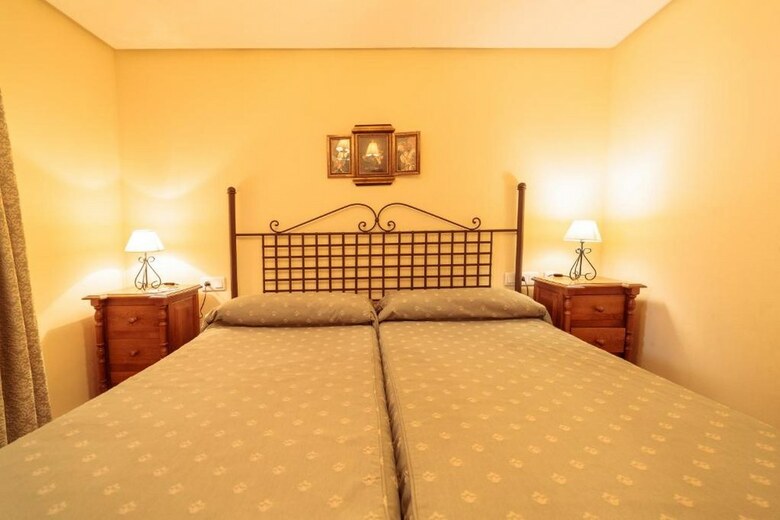 Apartamentos Casa Palacio De Los Leones