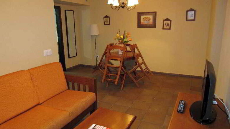 Apartamentos Casa Palacio De Los Leones