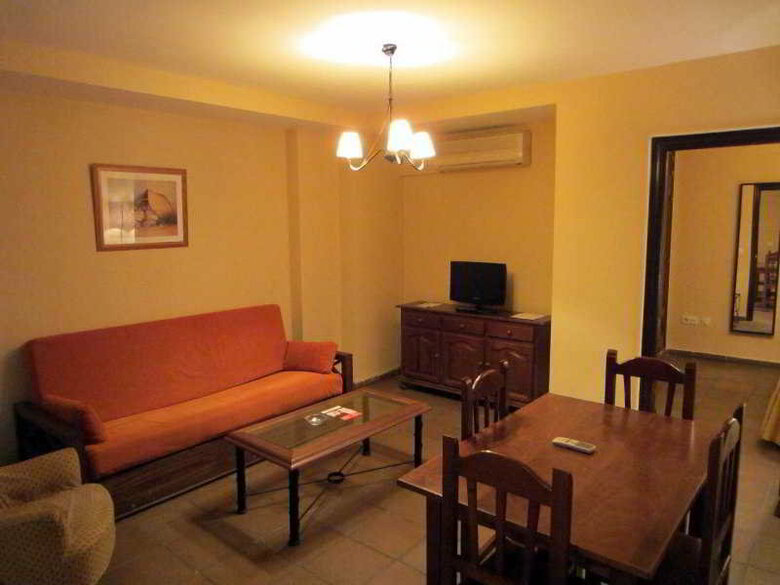 Apartamentos Casa Palacio De Los Leones