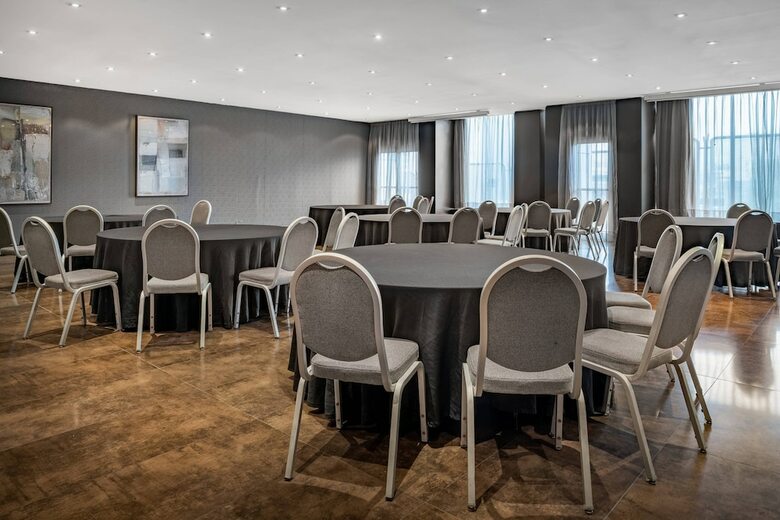 AC Hotel Madrid Feria By Marriott