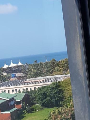 71 The Spinnaker 3 Bed Waterfront Apartment