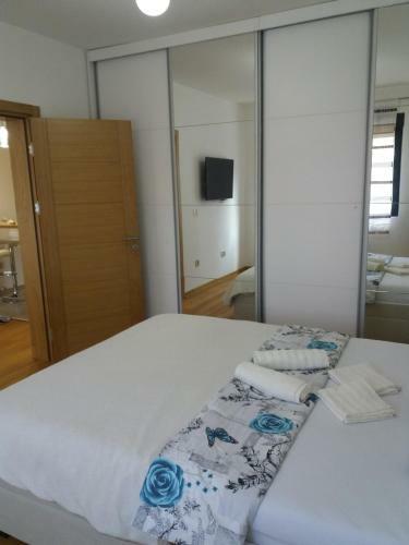 Apartman Sanja - Vila Pekovi?