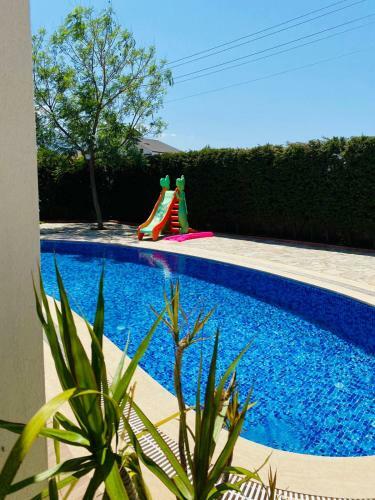 Luxurious Villa With Private Pool And Central Location In Fethiye