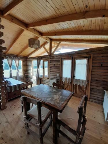 Caba�as El Vallecito Escondido De Tandil