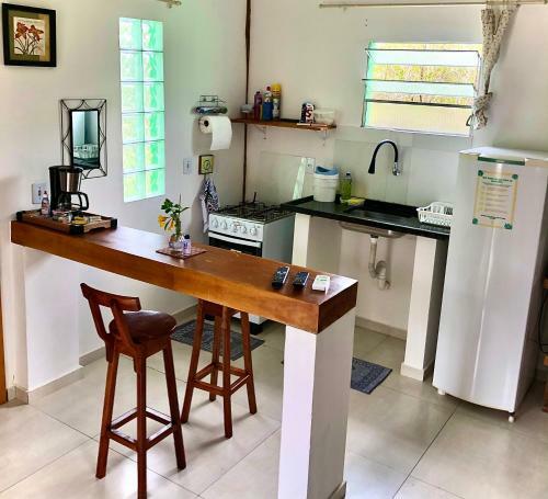 Chalezinho Super Equipado Em Caravelas