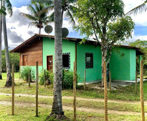 Chalezinho Super Equipado Em Caravelas