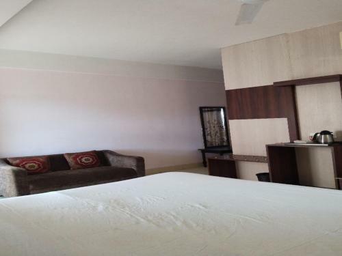 Capital O 8801 Hotel Js Tower