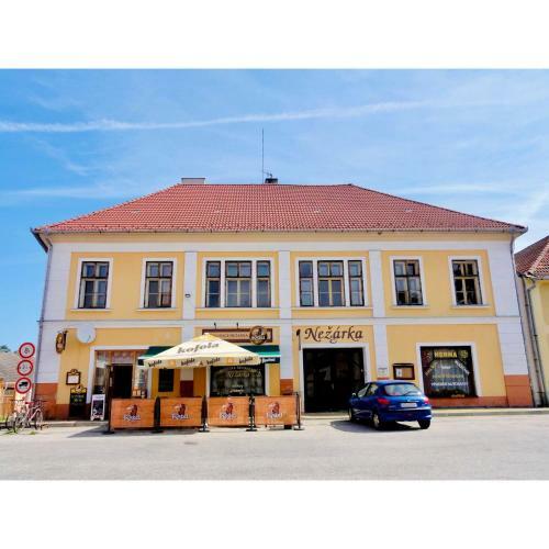 Apartm�ny Restaurace Ne?�rka
