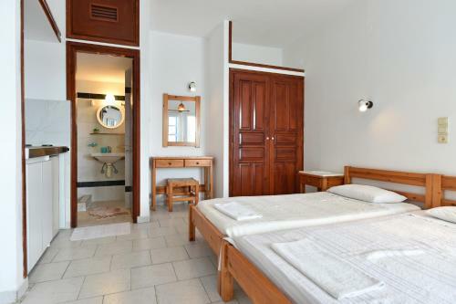Hostal Nikolas Naousa Guesthouse I
