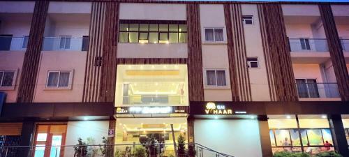 Hotel Sai Vihaar Inn & Suites