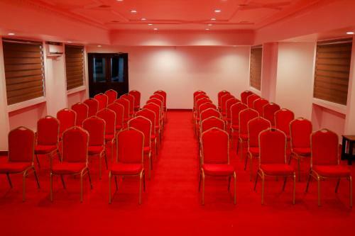 Hotel Mpsroyalsuites
