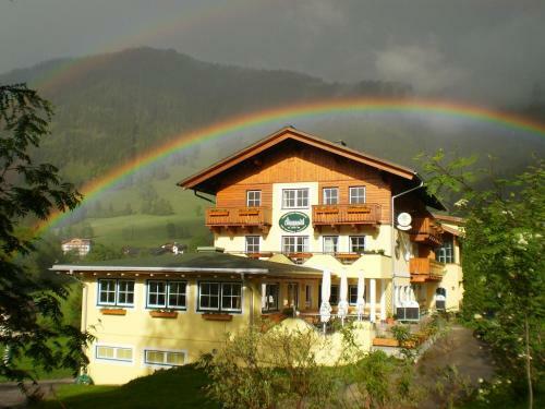 Hostal Gasthof-pension Strassreith